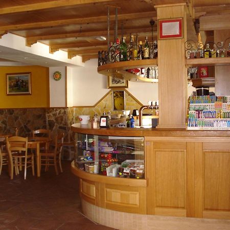 פסקוקוסטאנזו Hotel Vallefura מראה חיצוני תמונה