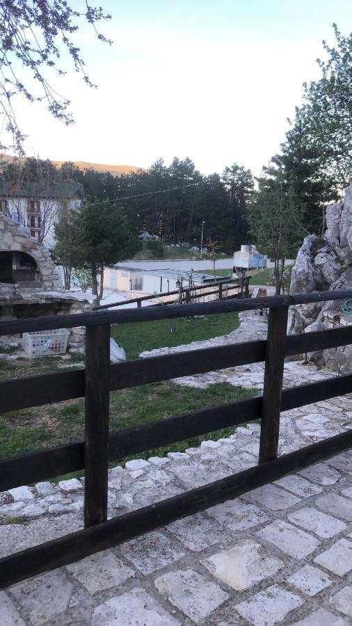 פסקוקוסטאנזו Hotel Vallefura מראה חיצוני תמונה