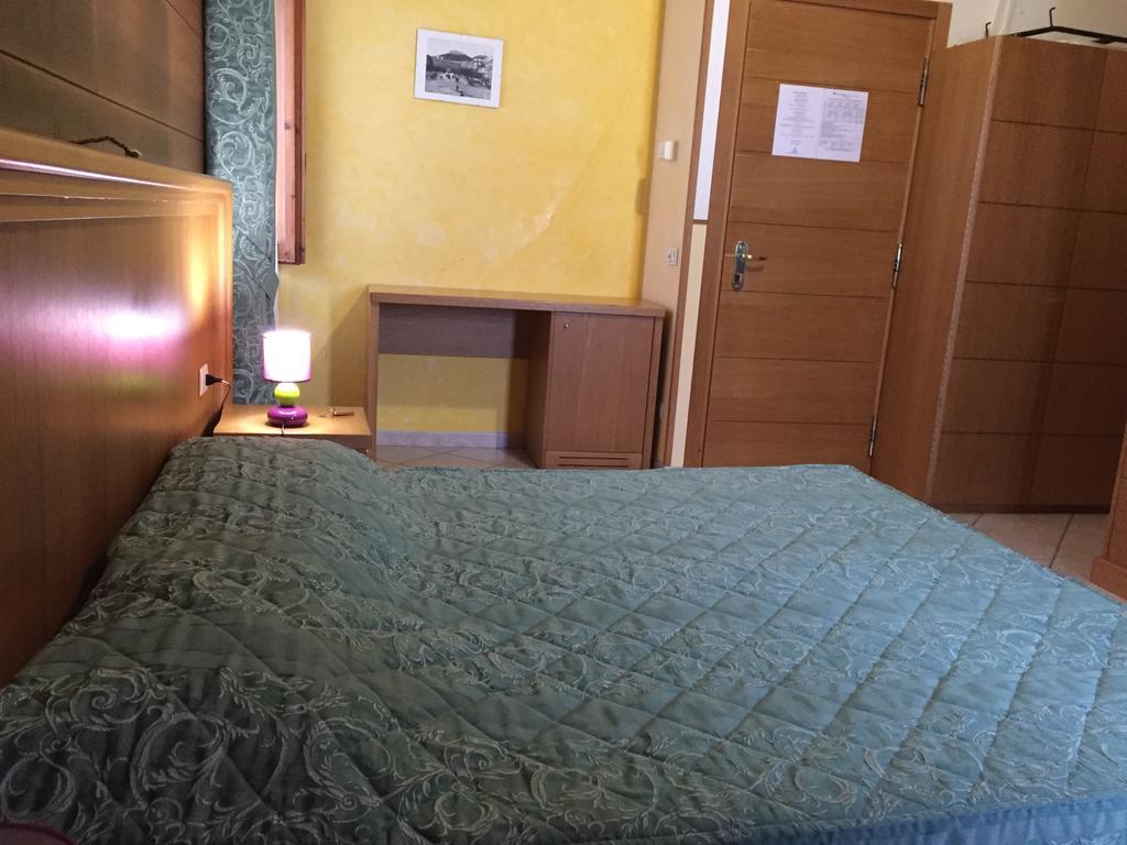 פסקוקוסטאנזו Hotel Vallefura מראה חיצוני תמונה