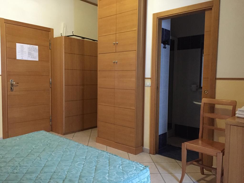 פסקוקוסטאנזו Hotel Vallefura מראה חיצוני תמונה
