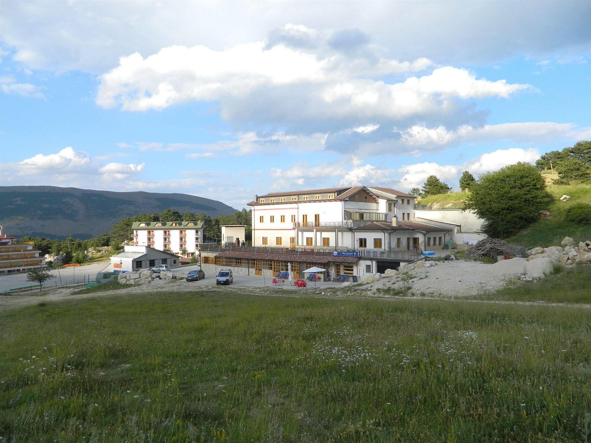 פסקוקוסטאנזו Hotel Vallefura מראה חיצוני תמונה